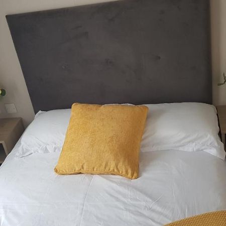 Warner Lane Hotel Selsey Ngoại thất bức ảnh